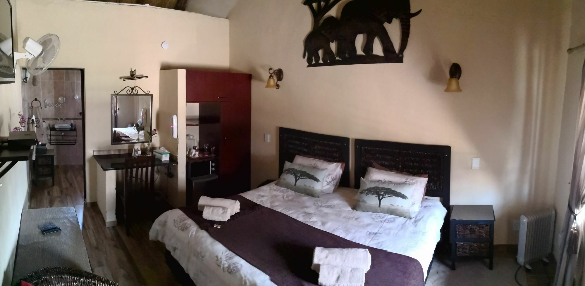 All Over Africa Guest House Kempton Park Extérieur photo