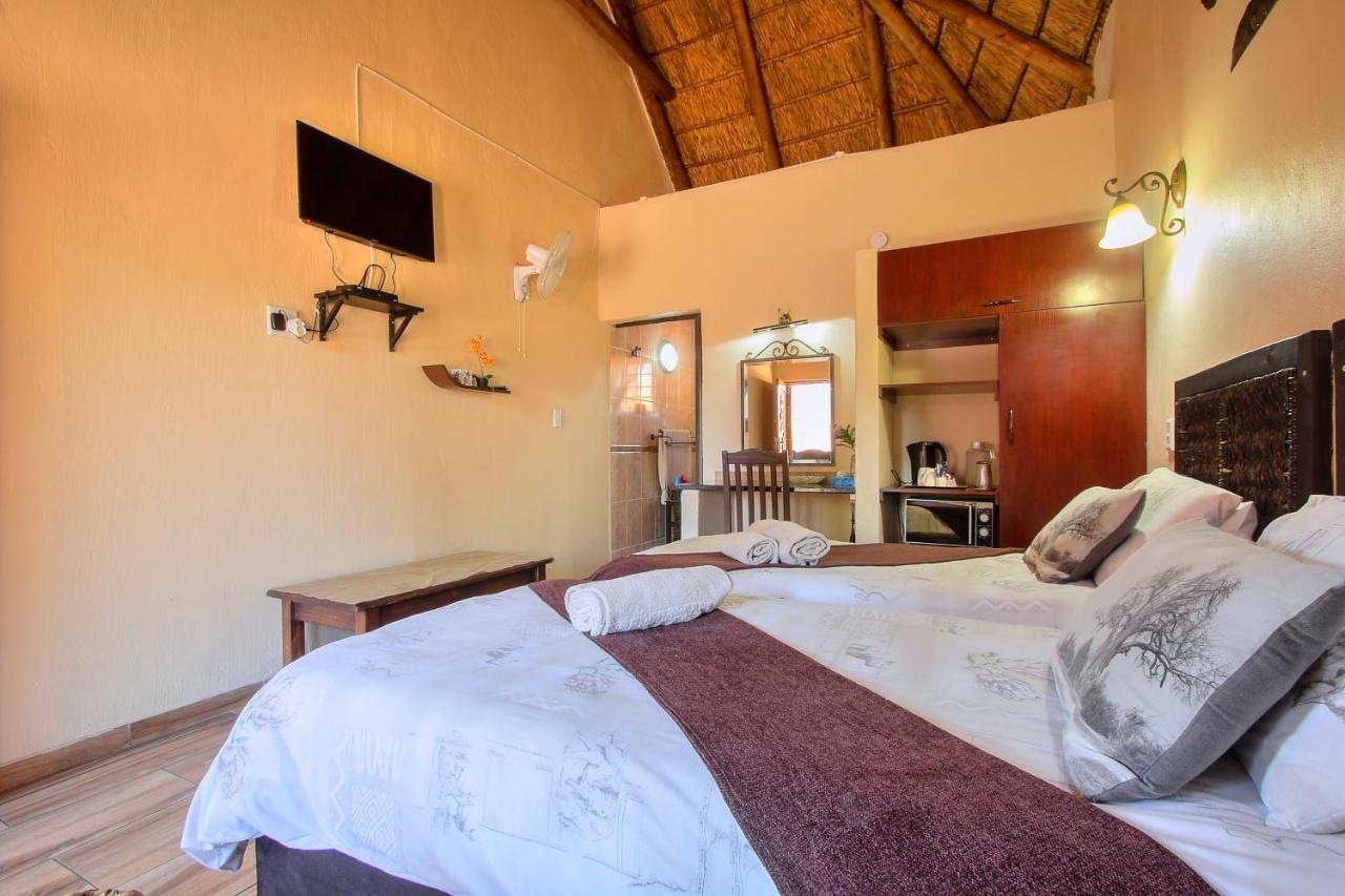 All Over Africa Guest House Kempton Park Extérieur photo