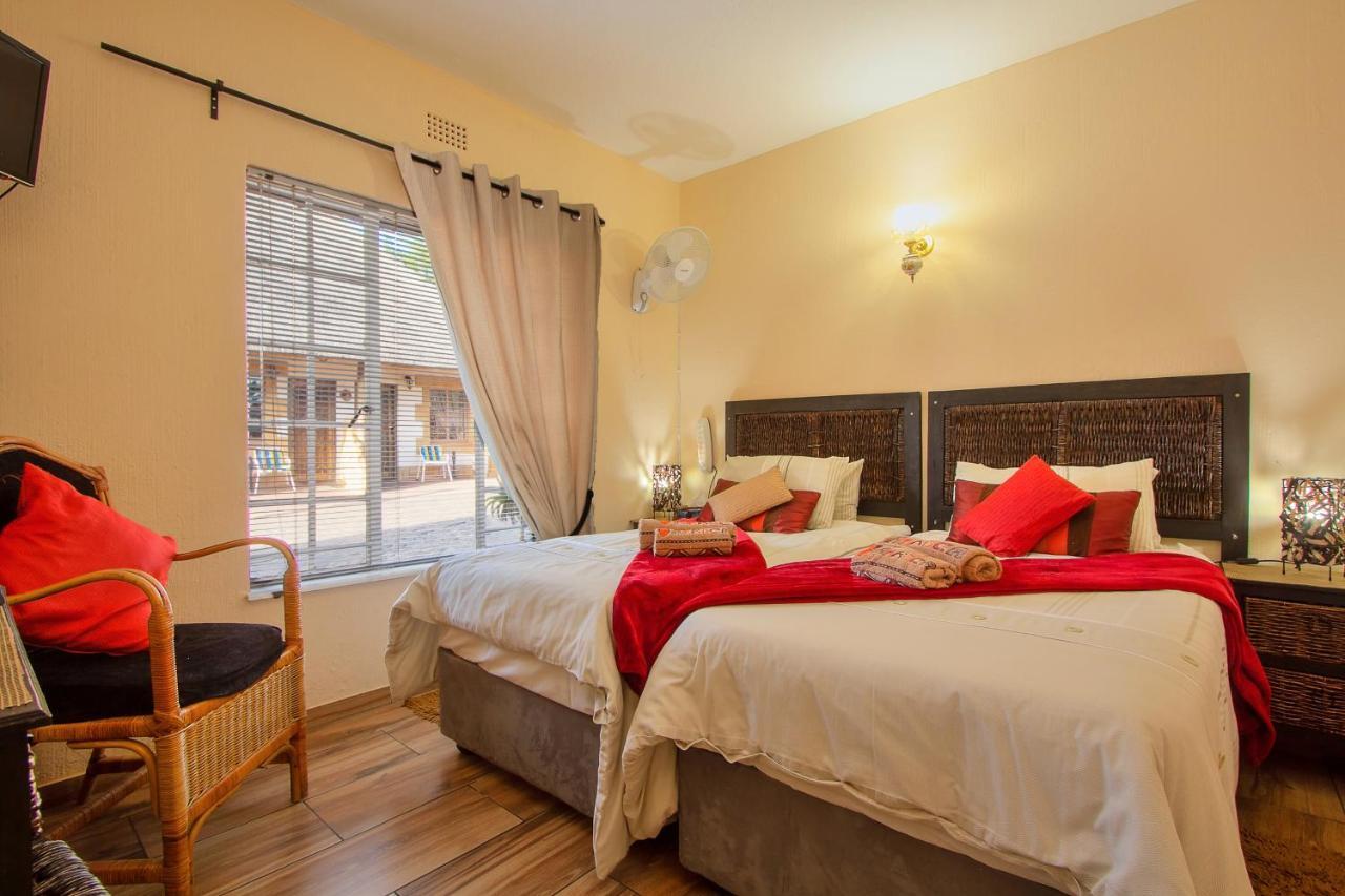 All Over Africa Guest House Kempton Park Extérieur photo